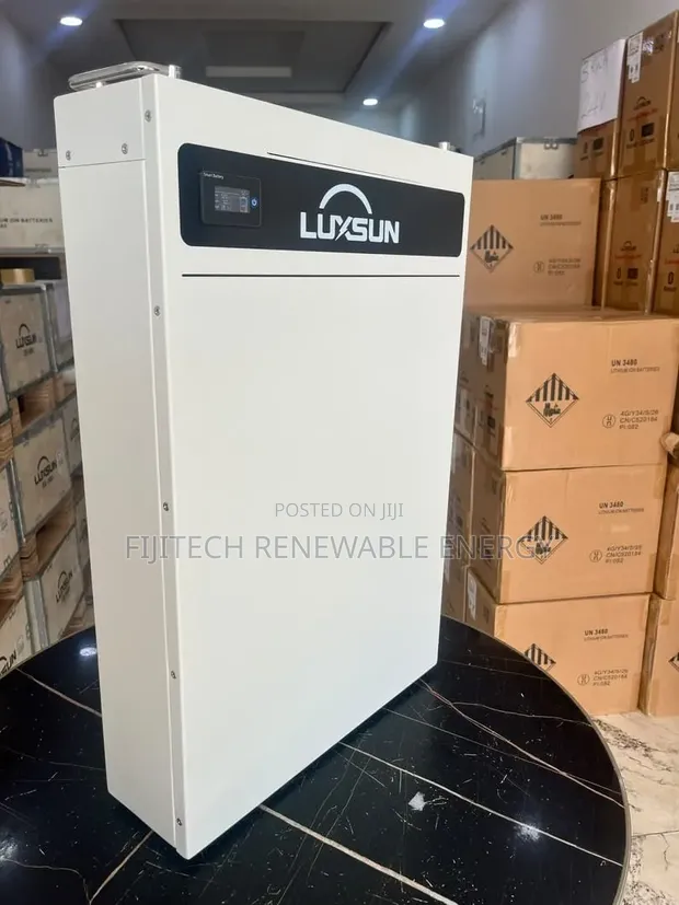 LUXSUN 6kWh 48V Lithium Battery - 1