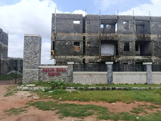 2-Bedroom Uncompleted Flat for Sale in Salis Kofo Homes, Dakibiyu - 1