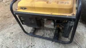 Jana'itar Man Fetur ta Corolla CL2200