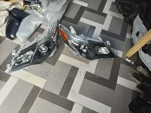 Toyota Camry 2012 SE Headlight