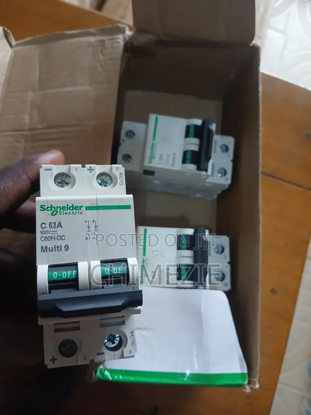 Schneider Electric 63A 2-Pole DC Circuit Breaker - 1