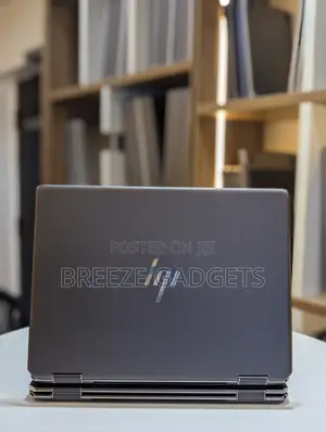 HP Spectre 14 Laptop: 16GB RAM, Intel Core i7, 512GB SSD