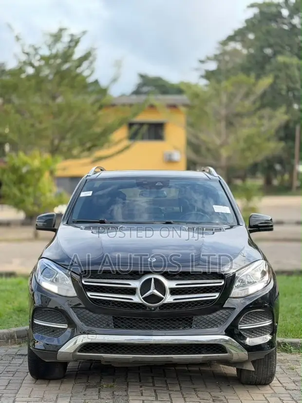 Mercedes-Benz GLE 350 2018 Black - 1