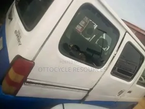 Suzuki Every 1991 White