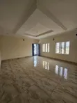 2-Bedroom Block of Flats don haya a Wuye - 4