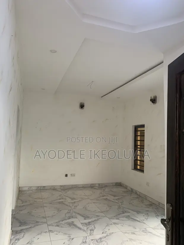 2 Bedroom Apartment don haya, Agric Road, Egan - 1