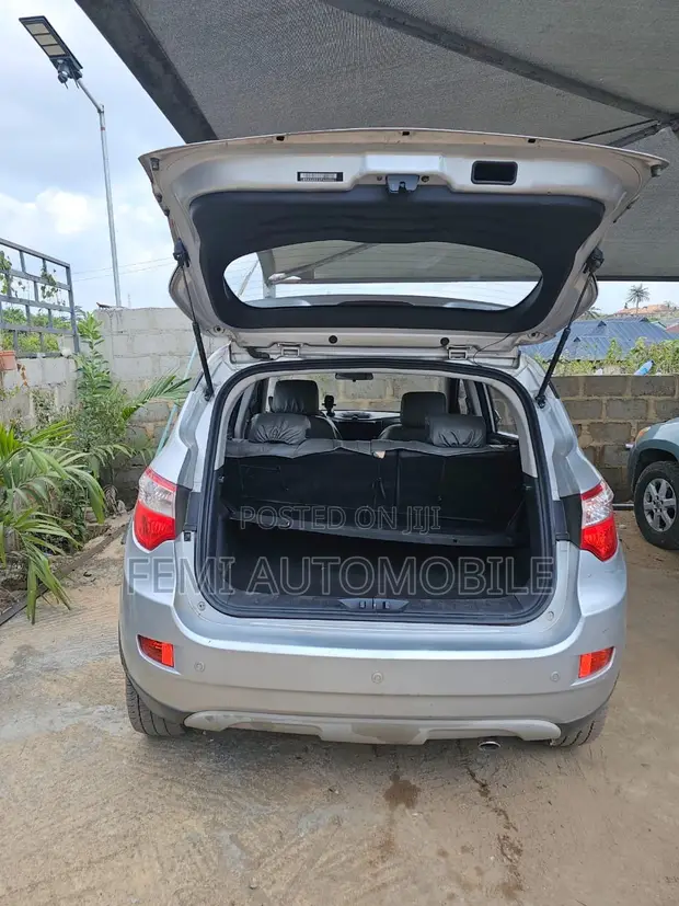 Changan CS35 SUV 2016 Silver - 1