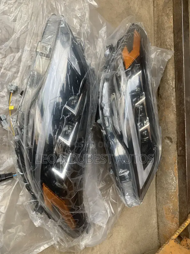 Toyota Avalon 2014-2018 3-Touch LED Headlights - 1