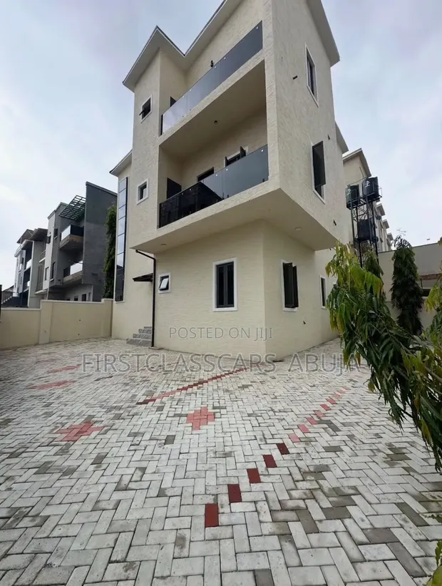 Furnished 1-Bedroom Apartment for Sale in Guzape, Abuja - 1