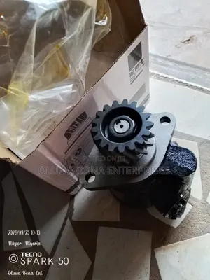 Sabon Hannun Direba (Steering Pump) na Motocin Howo