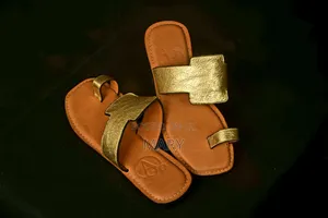 Amarachi "Sleek" Gold/Brown Leather Slippers