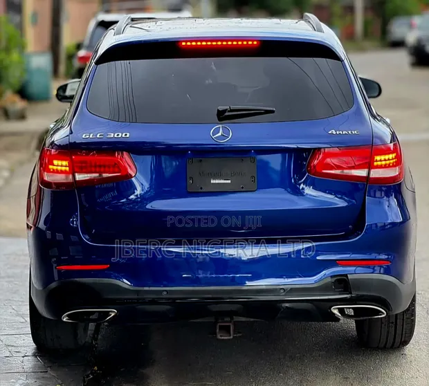 Mercedes-Benz GLC-Class 2017 Blue - 1