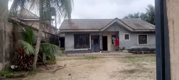 3-Bedroom Bungalow for Sale in In A Crescent, Haruk Road, Rumuigbo - 1