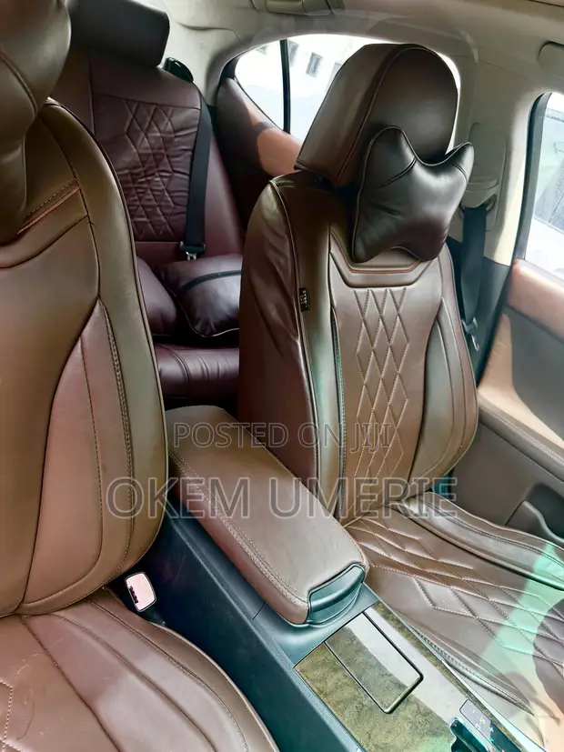 Lexus IS 250 2010 Ja - 1