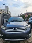 Toyota Highlander 2012 Blue - 1