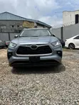 Toyota Highlander 2021 Blue - 3