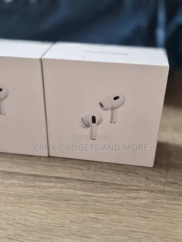 Apple AirPods Pro (2nd Gen) USB-C - 1