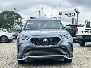 2022 Toyota Highlander Blue