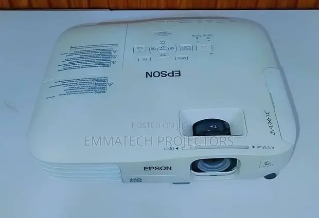 Epson 705HD Mai Amfani Daga UK - 1