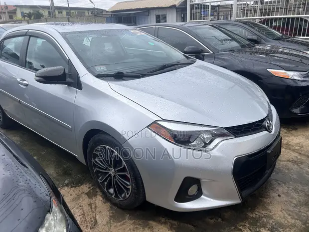 2014 Toyota Corolla S Sedan - Silver - 1