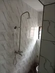 Gidan haya mai dakuna 2 da kayan daki a Nike Lake, Enugu - 3