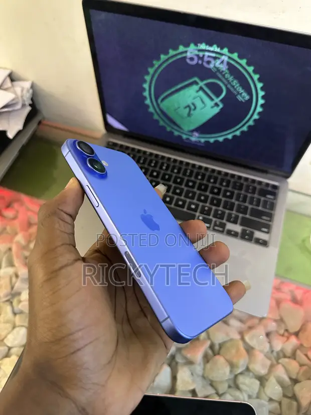 Apple iPhone 16 Plus 128GB Blue - 1