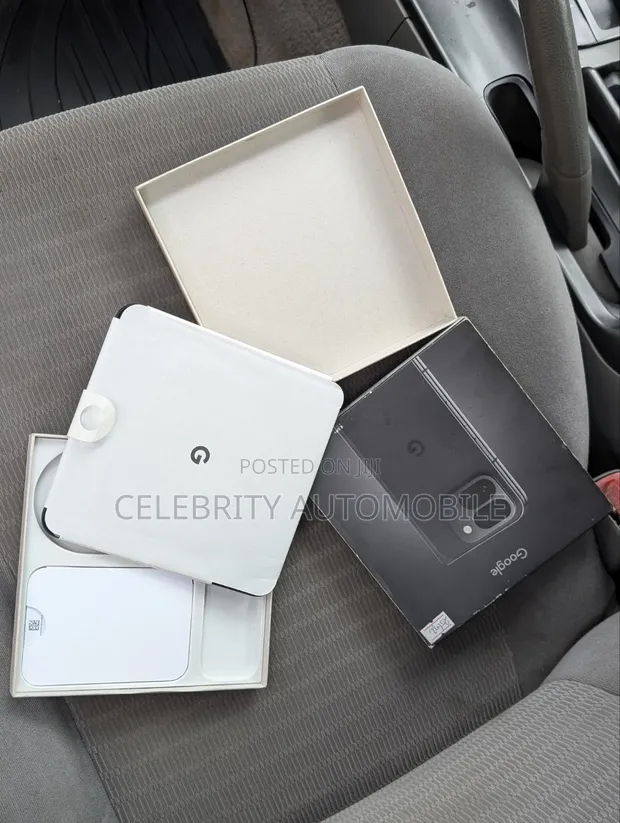 Google Pixel 9 Pro Fold 256GB Black - 1