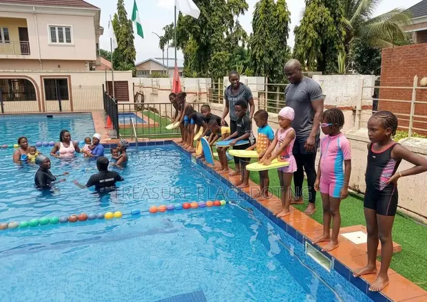 Private Swimming Instructor in Abuja - 1