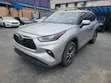 Toyota Highlander XLE 2021 Silver - 1