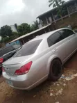 Toyota Avalon 2006 Silver - 2