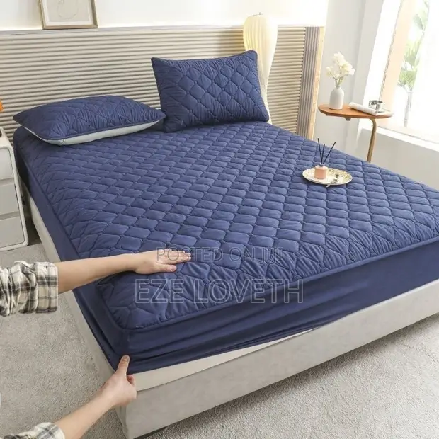 Belkin Waterproof Bed Cover - 7x7 - 1