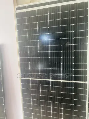 550W Solar Panels - Brand New
