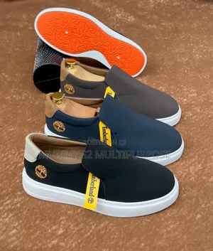 Louis Vuitton Classic Sneakers - Men's Size 40-44