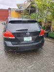 Toyota Venza 2011 Baƙar Fata - 4