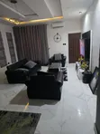 Gidan Kwalba 3 Bedroom don Hayarwa a Rex Apartment, Lekki - 1