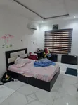 Gidan Kwalba 3 Bedroom don Hayarwa a Rex Apartment, Lekki - 5