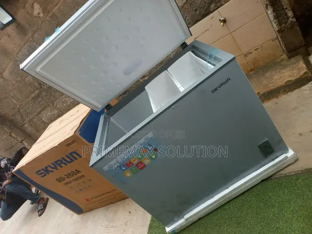 Skyrun 260A Chest Freezer - 260L, Energy Efficient - 1