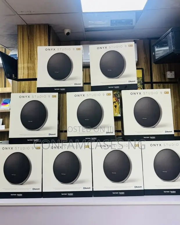 Harman Kardon Onyx Studio 9 Speaker - 1