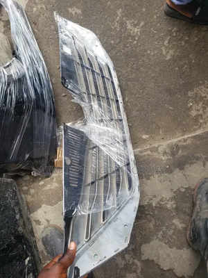Toyota Sienna 2015-2018 Front Grille