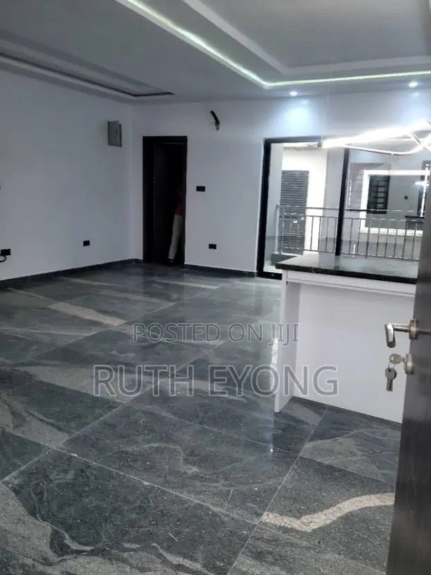 3-Bedroom Penthouse for Rent in Ikate Lekki - 1