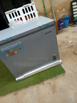 Skyrun 260A Chest Freezer - 140W Power, 260L Capacity