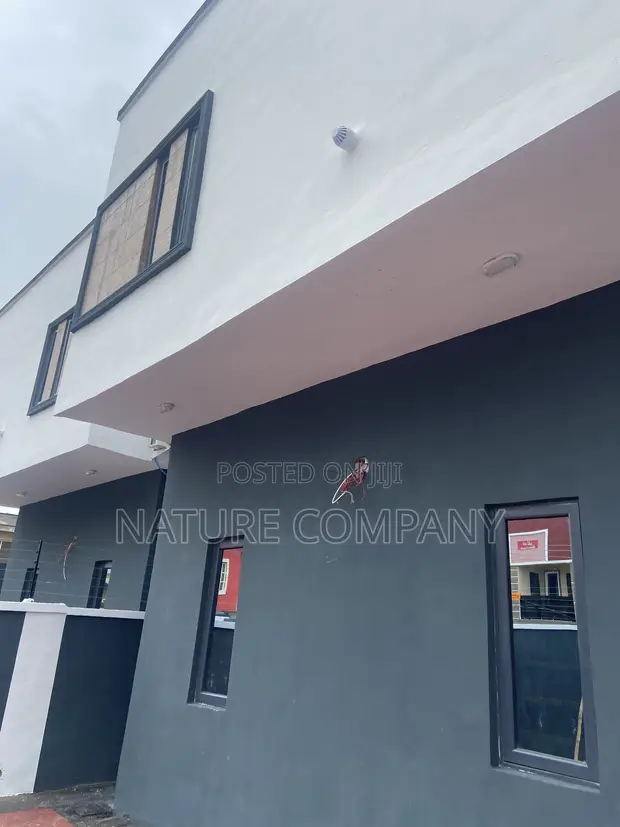 2 Bedroom Block of Flats for Rent in Olowora, Kosofe - 1