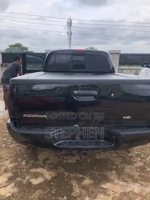 Toyota Tacoma 2008 Baki