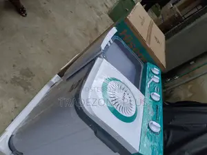 Hisense 11kg Top Load Washing Machine - Brand New