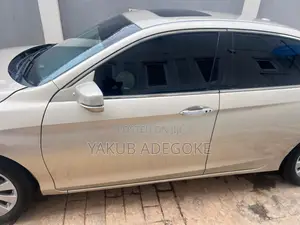 Honda Accord 2012 Zinari