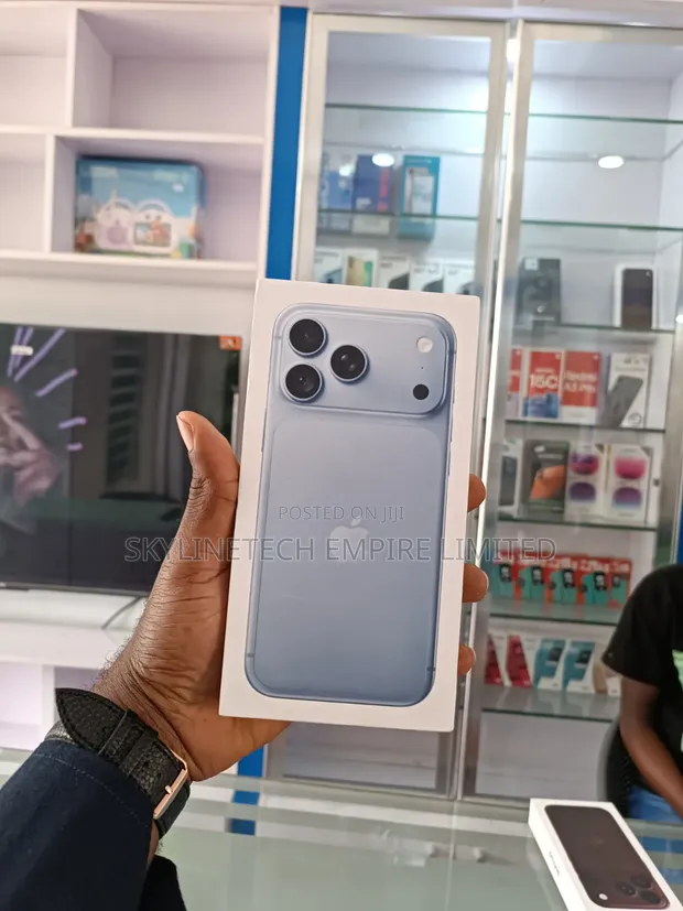 New Apple iPhone 18 Pro Max 256GB Blue - 1