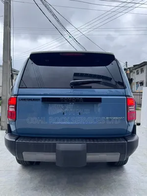 Toyota Land Cruiser Prado 2026 Blue
