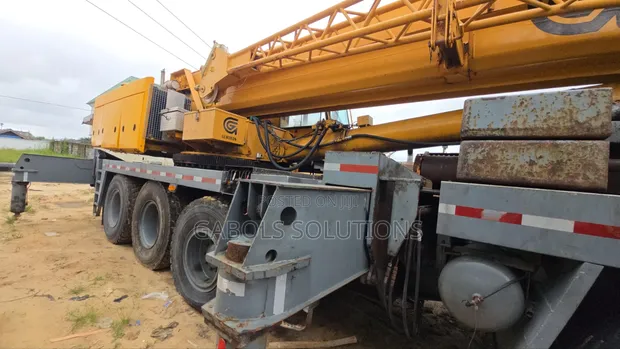 Grove GMK5120L 120 Ton All-Terrain Mobile Crane (Sabo da aka shigo da shi) - 1