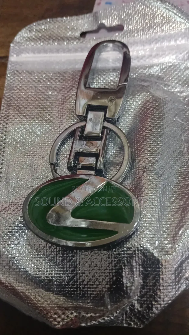 Lexus Green Design Iron Keyholder - 1