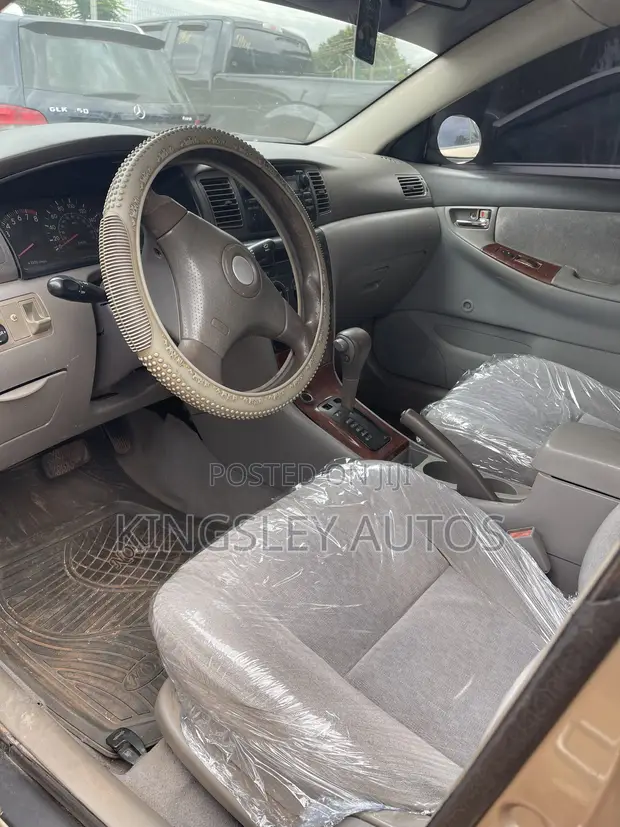 Toyota Corolla LE 2006 Silver - 1